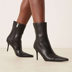 Raid Chic Black Stiletto Heeled Boots